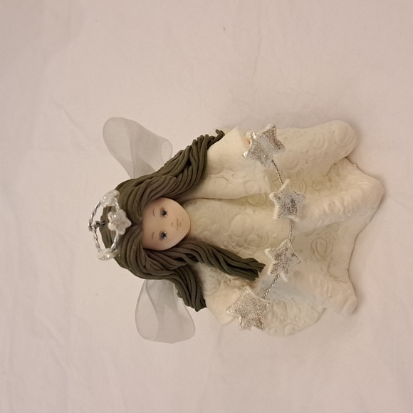 THE KNEEDED ANGELS - Picture 8 of 11